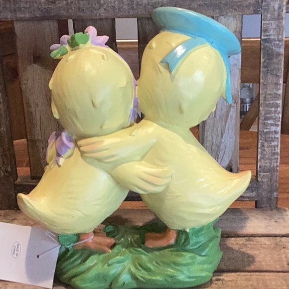 Vintage Inspired Easter Duck Couple Tabletop Decor - Picture 4 of 6